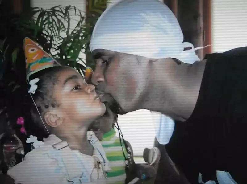 Diddi ilə çalışan bu müğənni qızına işgəncələr verib - Dəhşətli təfərrüatlar