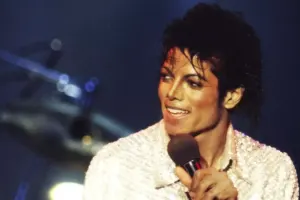 Maykl Ceksonun 22 yaşlı oğlu üzə çıxdı