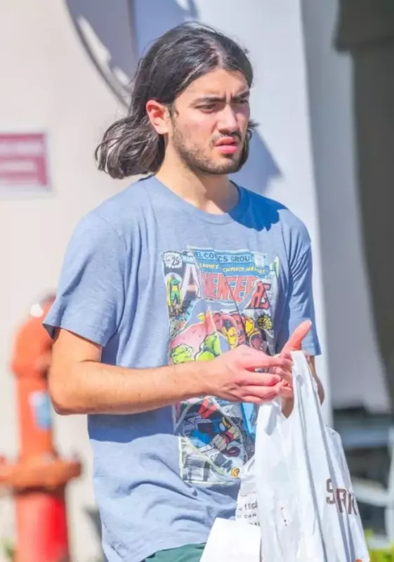 Maykl Ceksonun 22 yaşlı oğlu üzə çıxdı