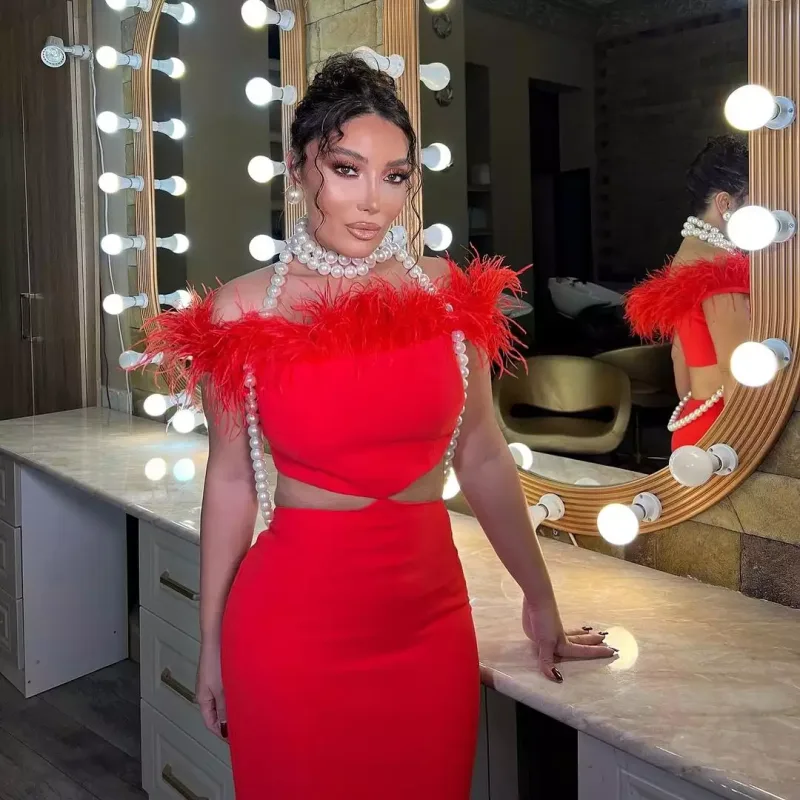 Günayın səhnə “look”u diqqət çəkdi