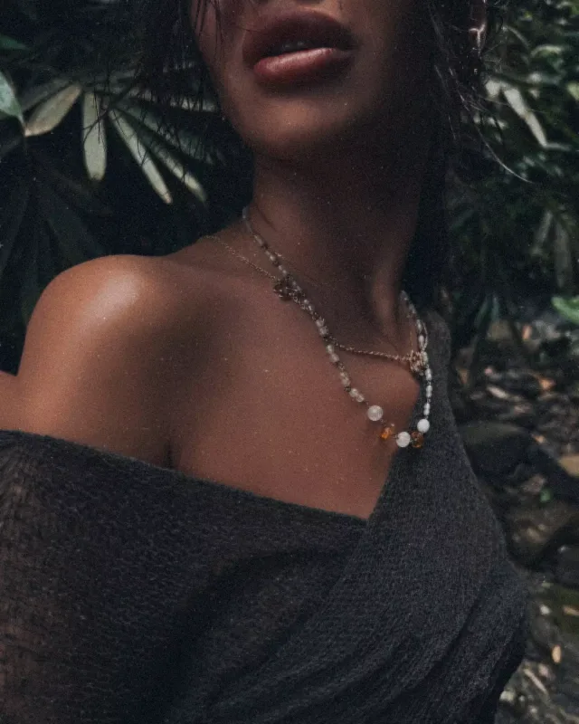 Ayselin döyməsi diqqət çəkdi