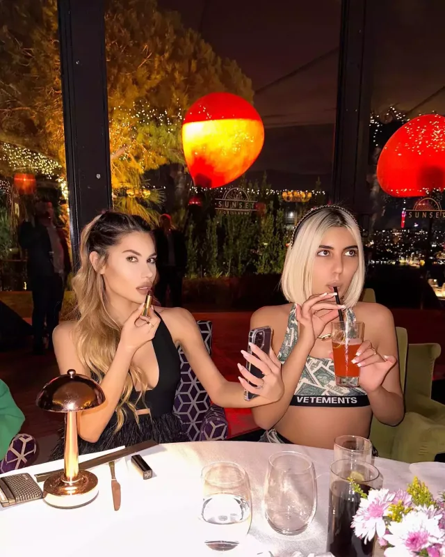 “Bacım keçmiş sevgilimlə hotelə gedib”