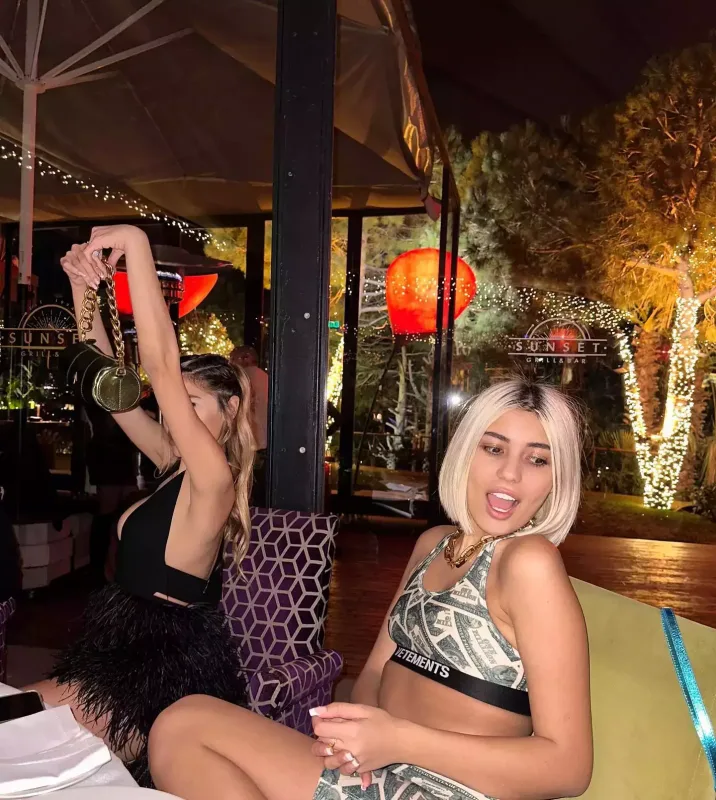 “Bacım keçmiş sevgilimlə hotelə gedib”