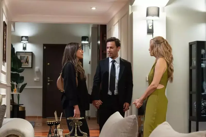 Ögey anası ilə gizli eşqə qadağa...