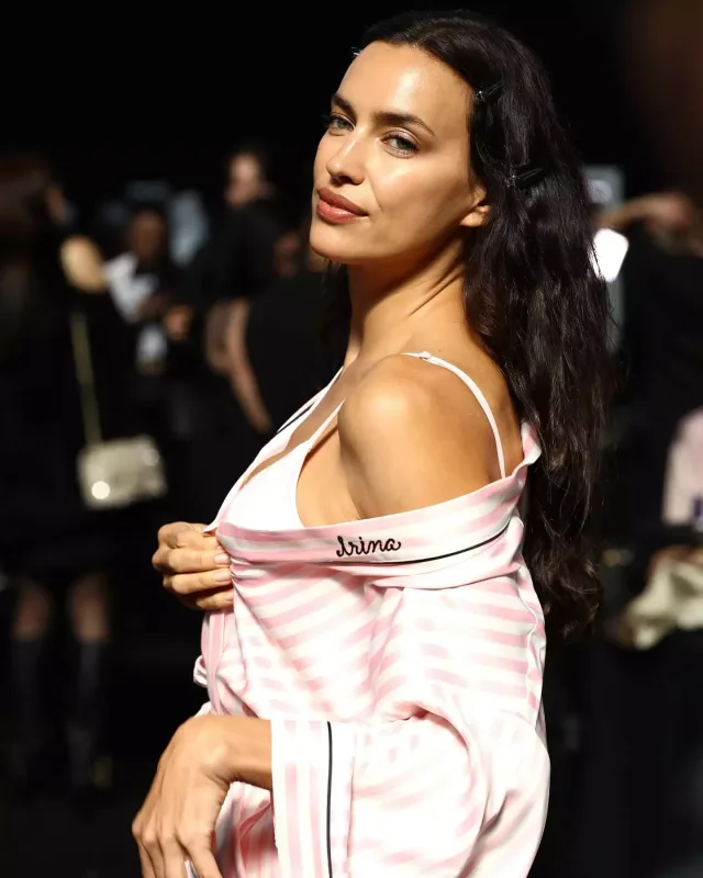 “Mələk”lər 6 il fasilədən sonra podiuma çıxdılar!