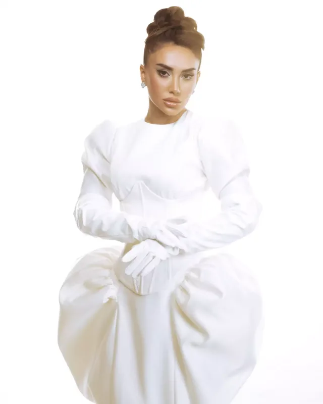 Mehin fərqli obrazda