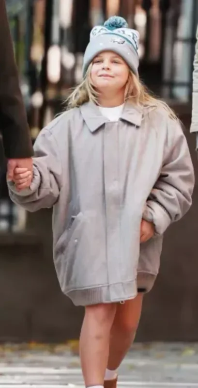 Bredli Kuperin qızının geyimini tənqid etdilər