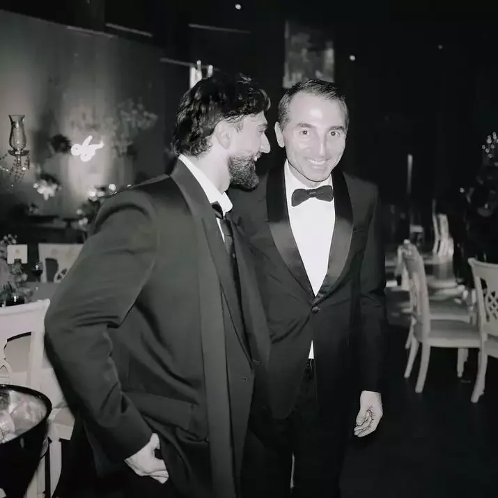 Coni ilə Adnan Əhmədzadə toyda