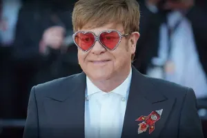Elton Con Türkiyəyə getdi