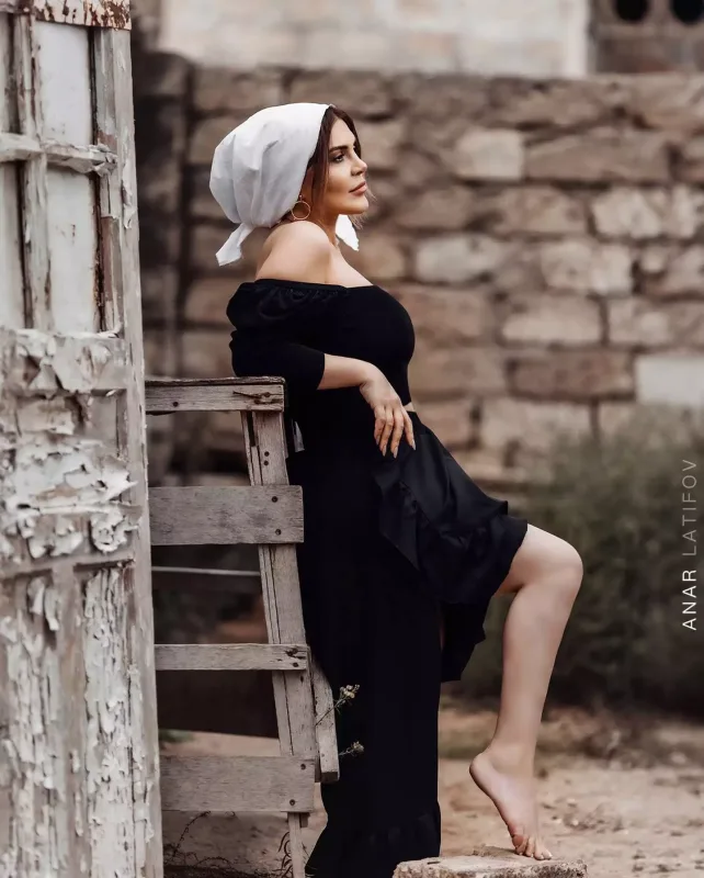 Xatun evdar qadın obrazında