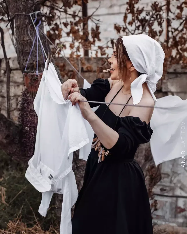 Xatun evdar qadın obrazında