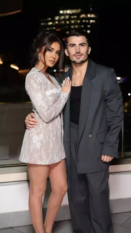 Pərvin ad gününü qeyd etdi