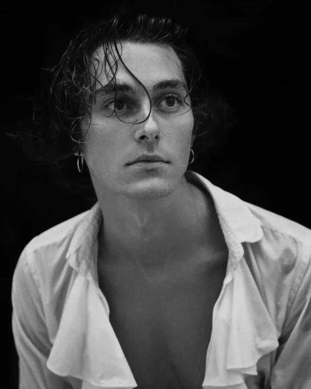 “Aktyor olmasaydım, eskortluqla məşğul olardım” - Anar