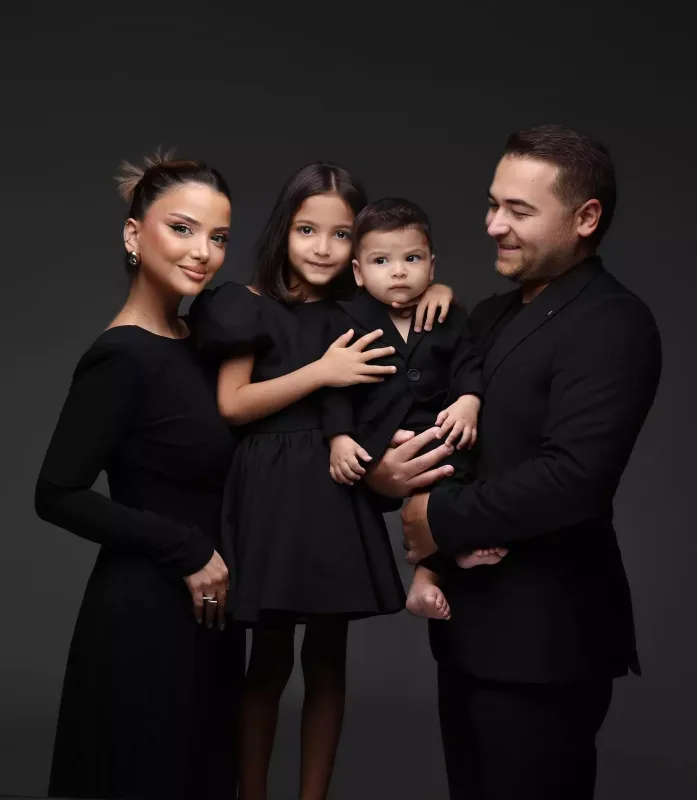 Dostlarından İlkinə ad günü sürprizi!