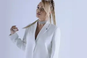 “Yedikləri milyonlarla millətin boynuna yazılan cərimələri ödəsinlər”