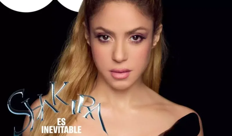 Şakira “GQ” üçün kamera qarşısında