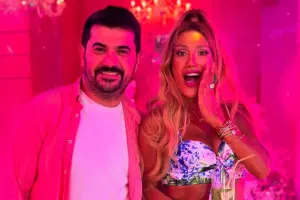 “Dəli şeytan deyir ki, Röyanın yeni mahnısını paylaş”