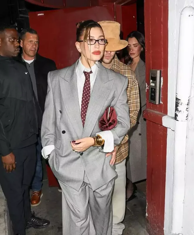 Castin və Heyli intim anında yaxalandılar