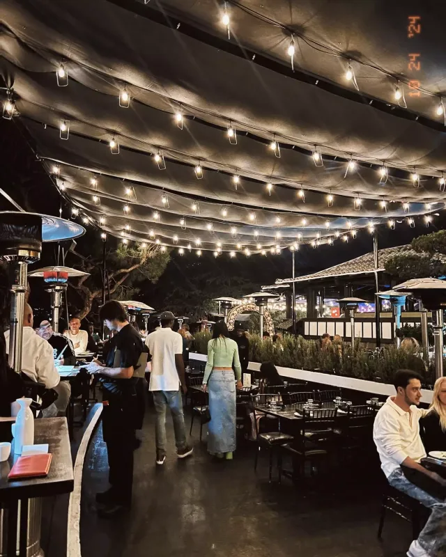 Doğum gününü əri ilə Los Ancelesdə qeyd etdi