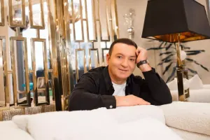 “Ərinin xəyanətini bağışlayan qadın qəhrəmandır”