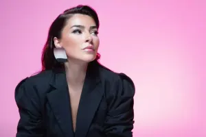 Miri Yusifin xanımından fotosessiya