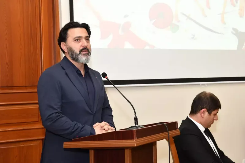 “Nizami Gəncəvinin əsərlərində XI – XIII əsr hərb sənəti”