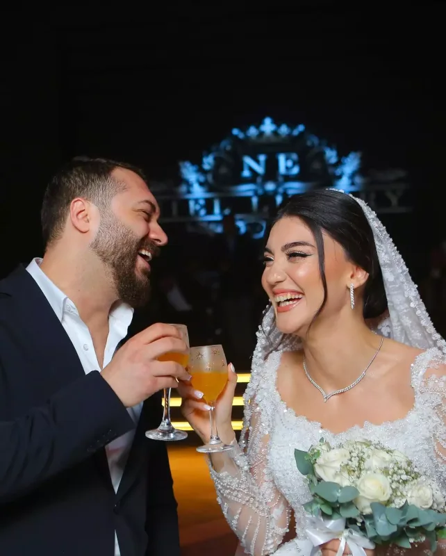 Toydan yeni şəkillər paylaşdılar