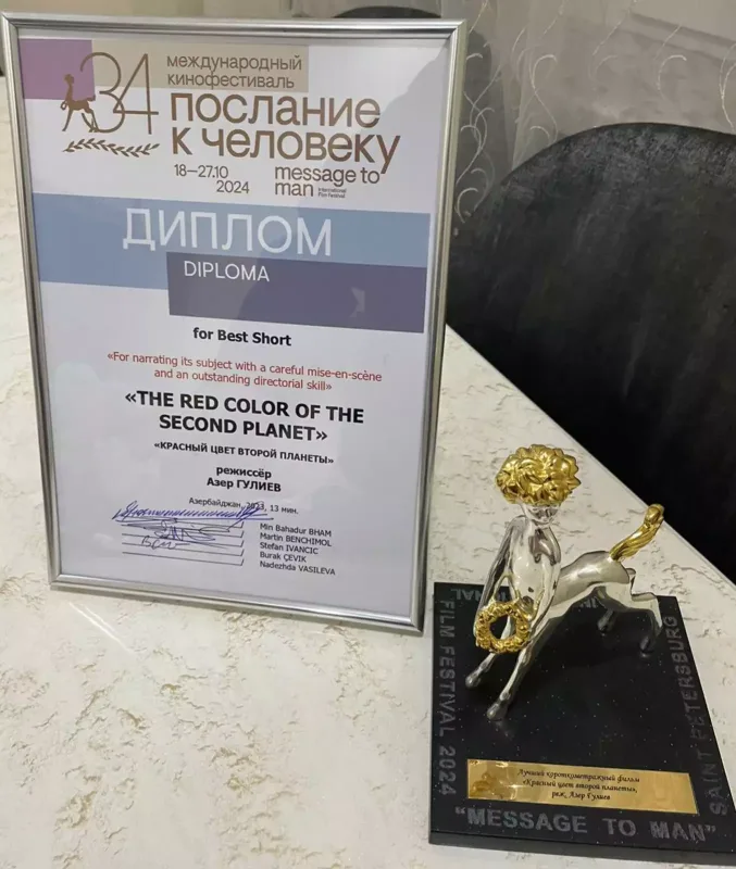 “İkinci planetin qırmızı rəngi” filmi beynəlxalq festivallarda uğur qazanıb