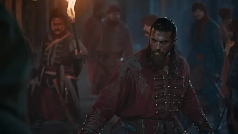 Can Yaman İspaniyada ən yaxşı kişi aktyor seçildi