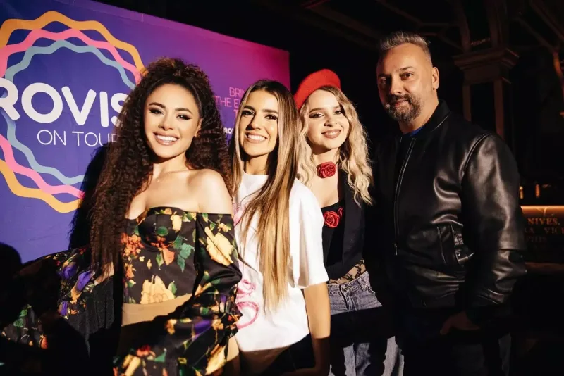 Efendi Avropa turuna çıxıb