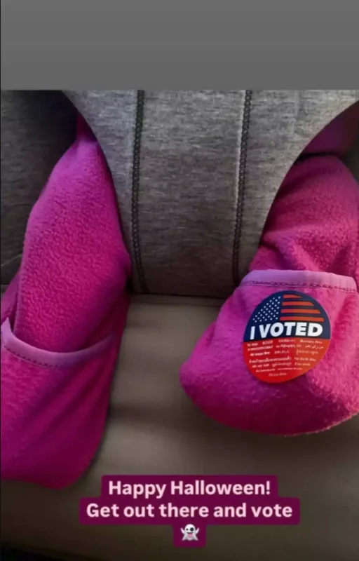 Heyli Biber körpəsinin fotosunu paylaşdı