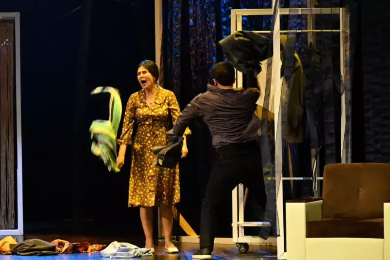 “Tanrı quşu gəlmədi” tamaşasının premyerası olub