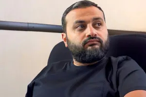 “Ona mahnı verdiyim üçün peşmanam”