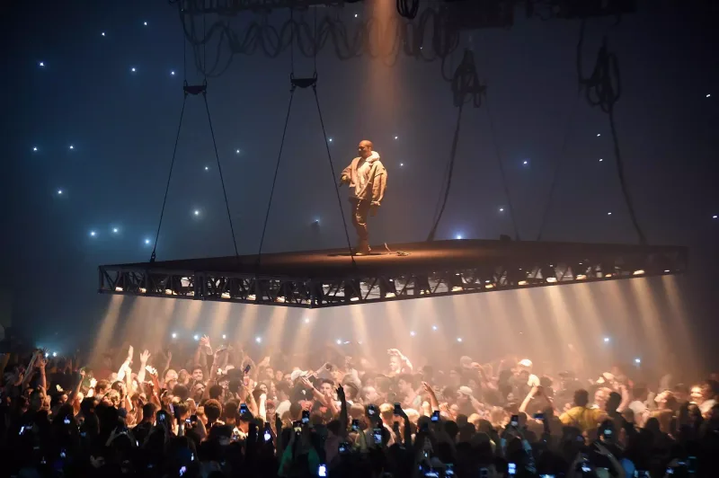 Kanye Uest bu ay Rusiyada konsert verə bilər