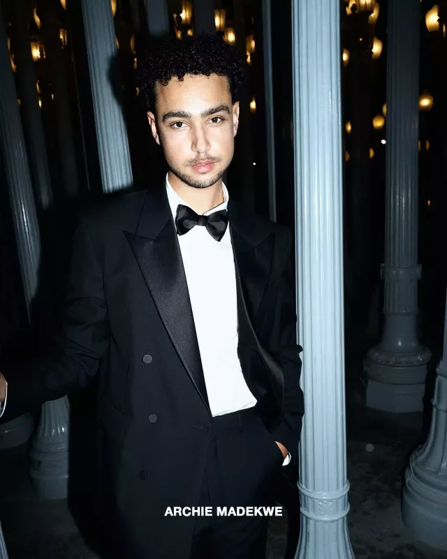 Məşhurlar bunun üçün bir araya gəldilər