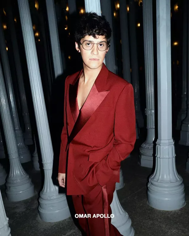 Məşhurlar bunun üçün bir araya gəldilər