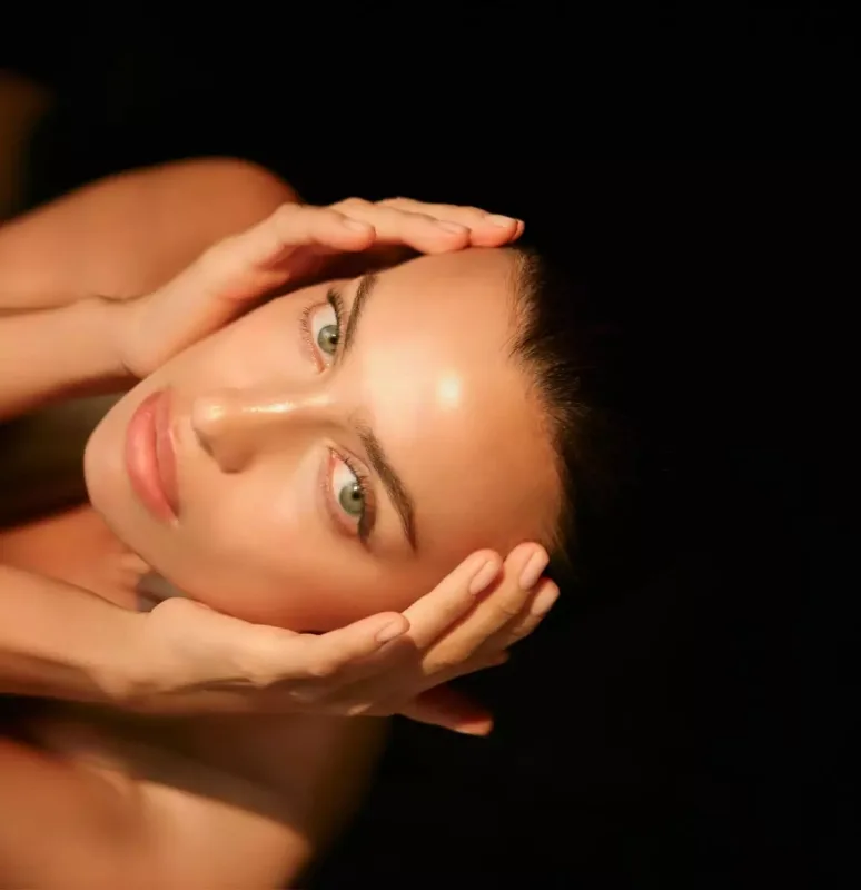 İrina Şeyk ziyafətə damğa vurdu