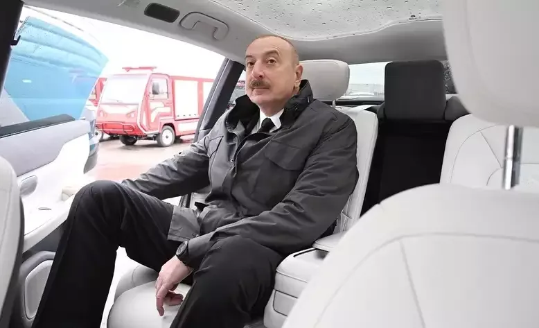 Prezident və xanımı Bakı Olimpiya Stadionunda