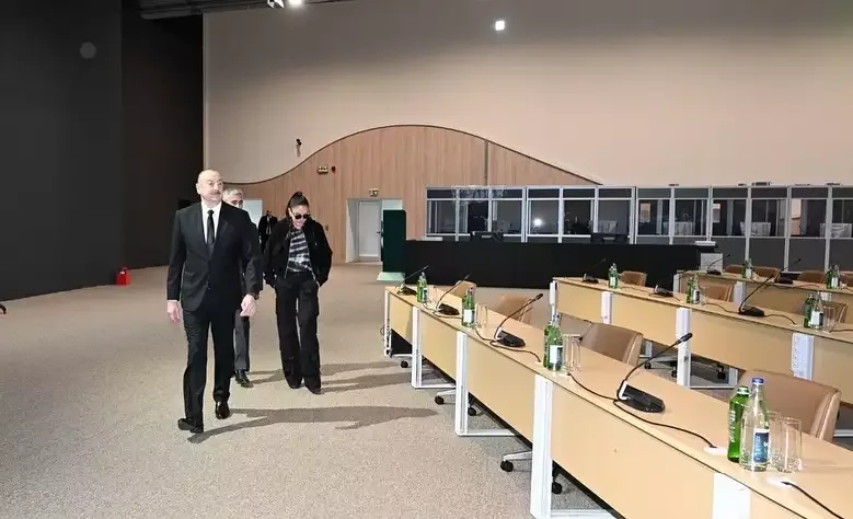 Prezident və xanımı Bakı Olimpiya Stadionunda