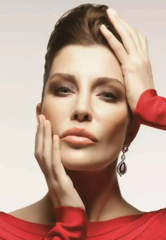 Keçmiş əri Deniz Akkayanın psixiatriya xəstəxanasında olduğunu iddia etdi