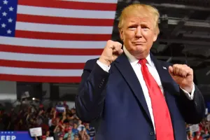 Donald Tramp qalib gəldi