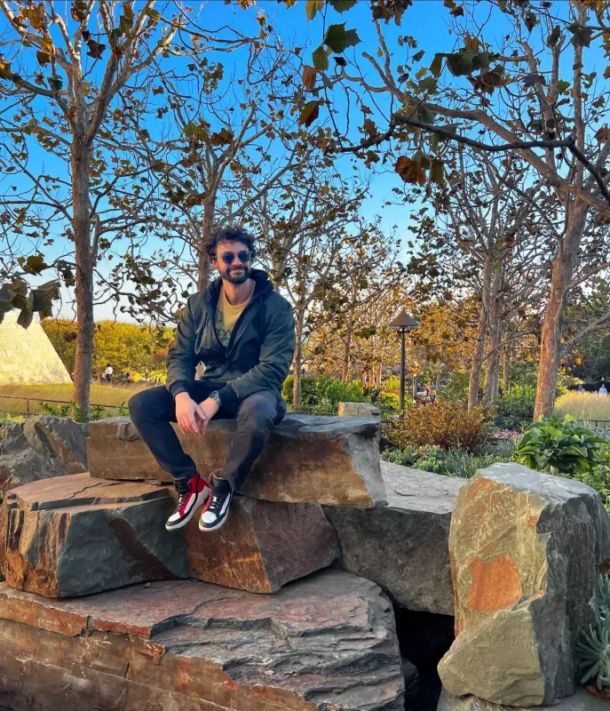 Suadanın əri ilə Los Anceles gəzintisi