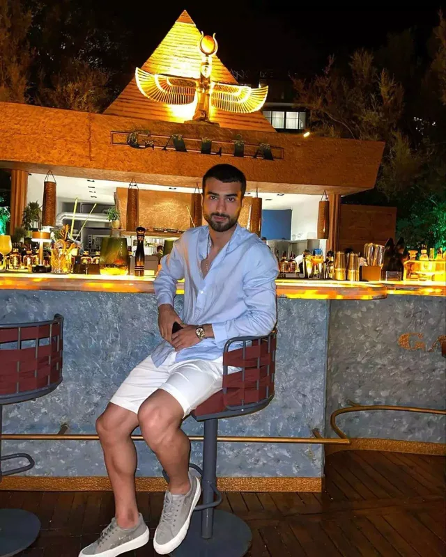 Mahirin eşq yaşadığı qız kimdir?
