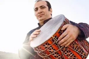 Xalq artistindən nəvəsi ilə paylaşım