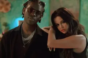 Klipləri bir milyard izlənildi!