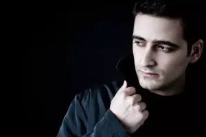 İllər sonra qayıdan Qaraqan Bakıda konsert verəcək!