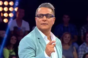 Mehmet Ali Erbil ev dustaqlığına buraxıldı