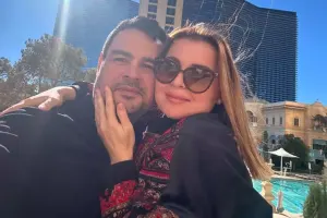 Sevda həyat yoldaşı ilə Veqasda