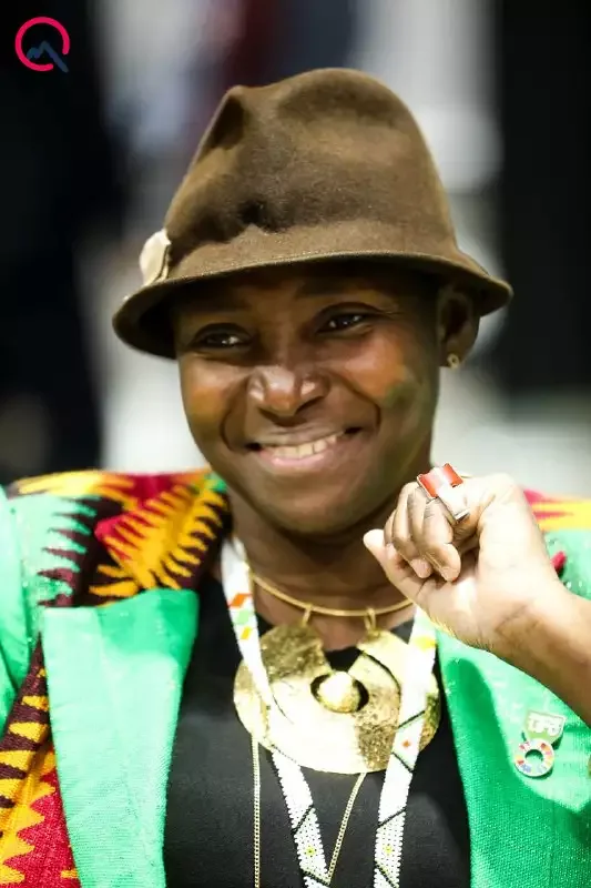 Bakını daha da gözəlləşdirən üzlər!