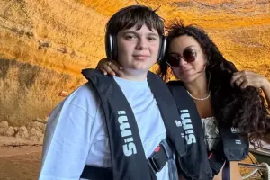 Ülviyyə Mahmudovadan oğlu ilə paylaşım